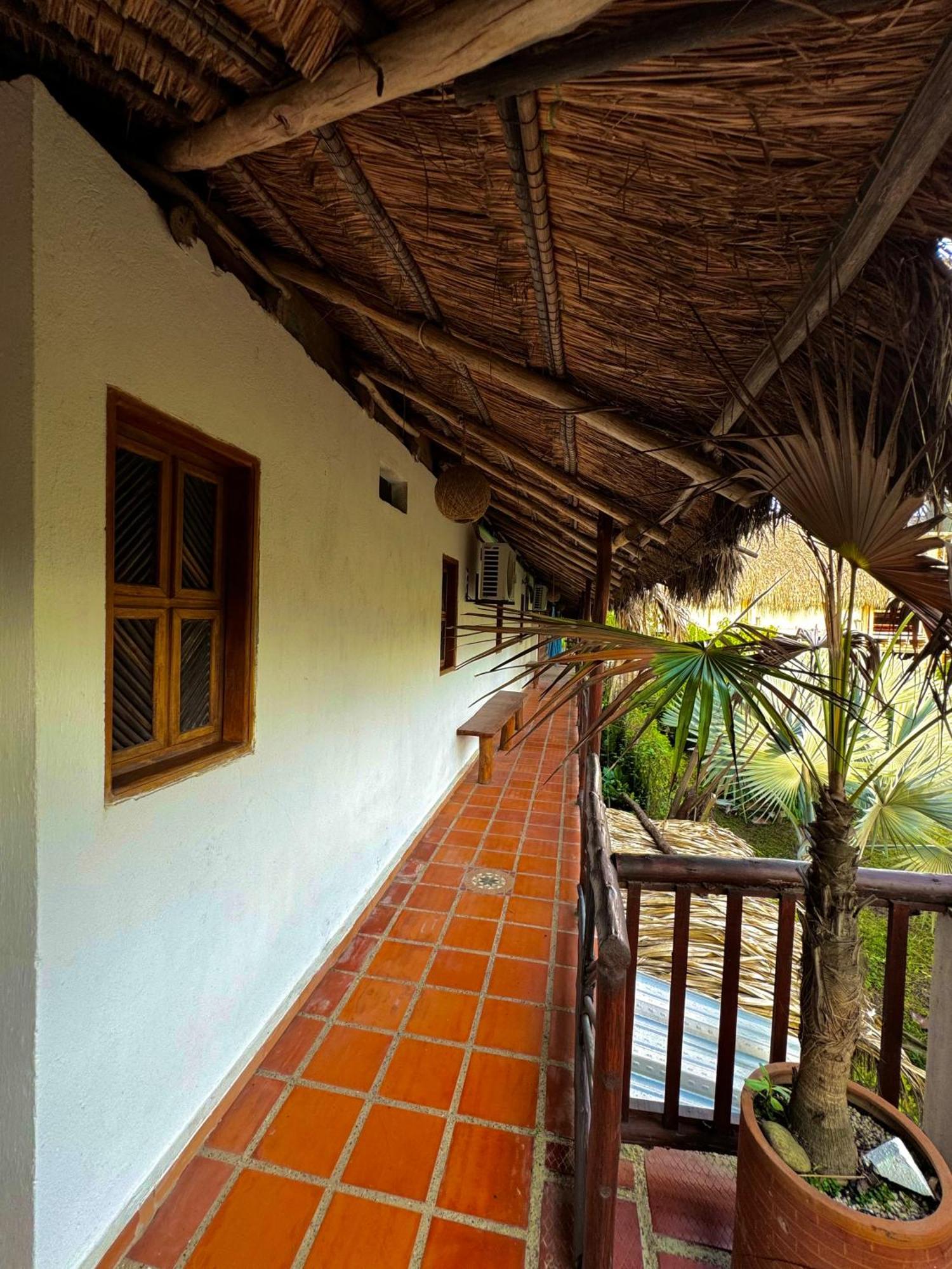 Hostal Nibuni Palomino Exterior foto