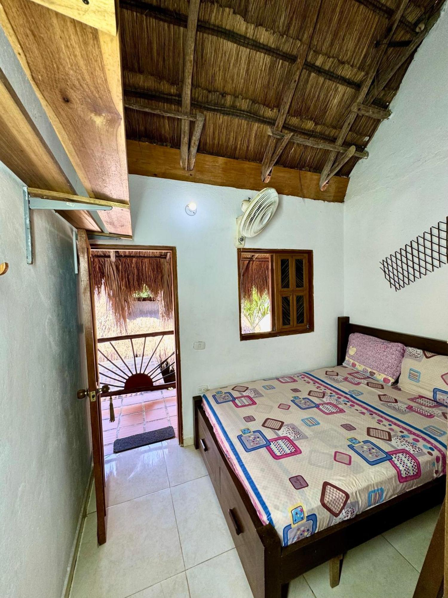 Hostal Nibuni Palomino Exterior foto